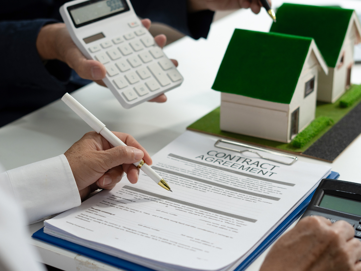 Home Appraisal Calculator vs. Professional Appraisal: What’s More Accurate?
